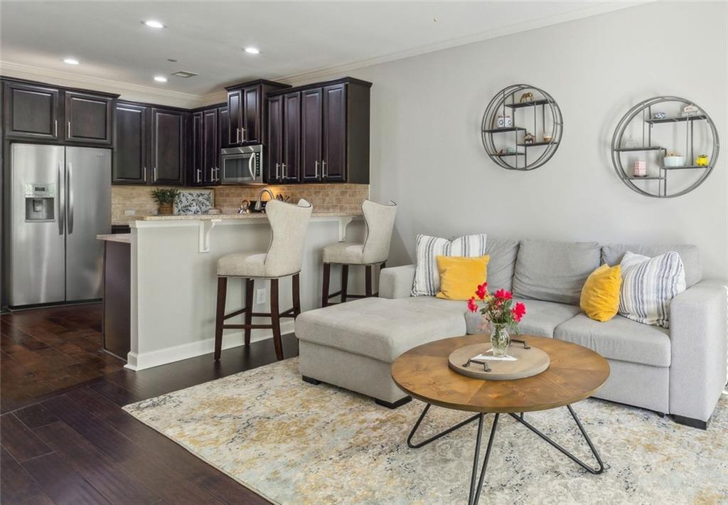 7315 Highland Bluff, Unit 12 Atlanta, GA 30328 - Photo 9 of 24