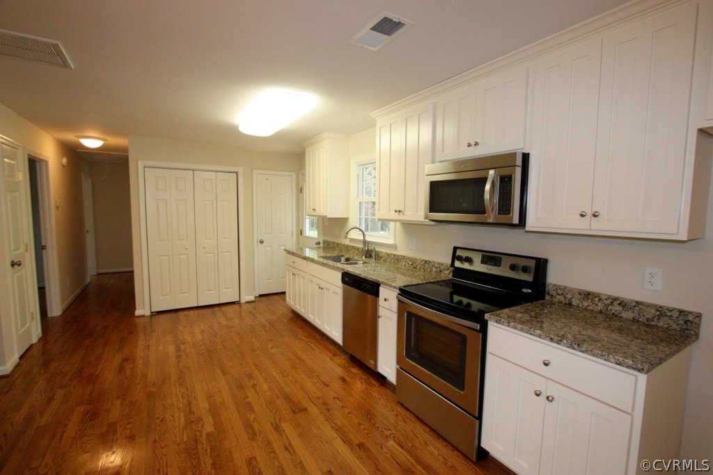 1909 Capeway Road Powhatan, VA 23139 - Photo 6 of 20 Gallery Image 6