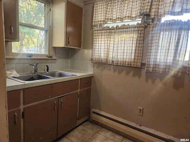 $62,000 | 341 Wilson Street, Mendon, IL 62351