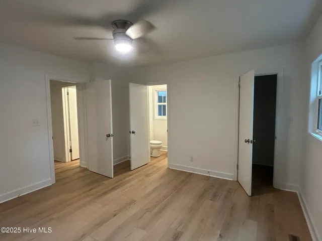 $2,900 | 4929 Oleander Drive, Wilmington, NC 28403