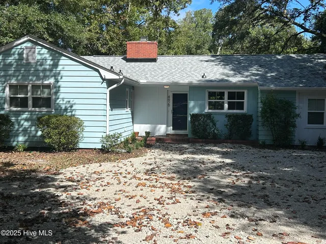 $2,900 | 4929 Oleander Drive, Wilmington, NC 28403