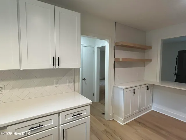 $2,900 | 4929 Oleander Drive, Wilmington, NC 28403