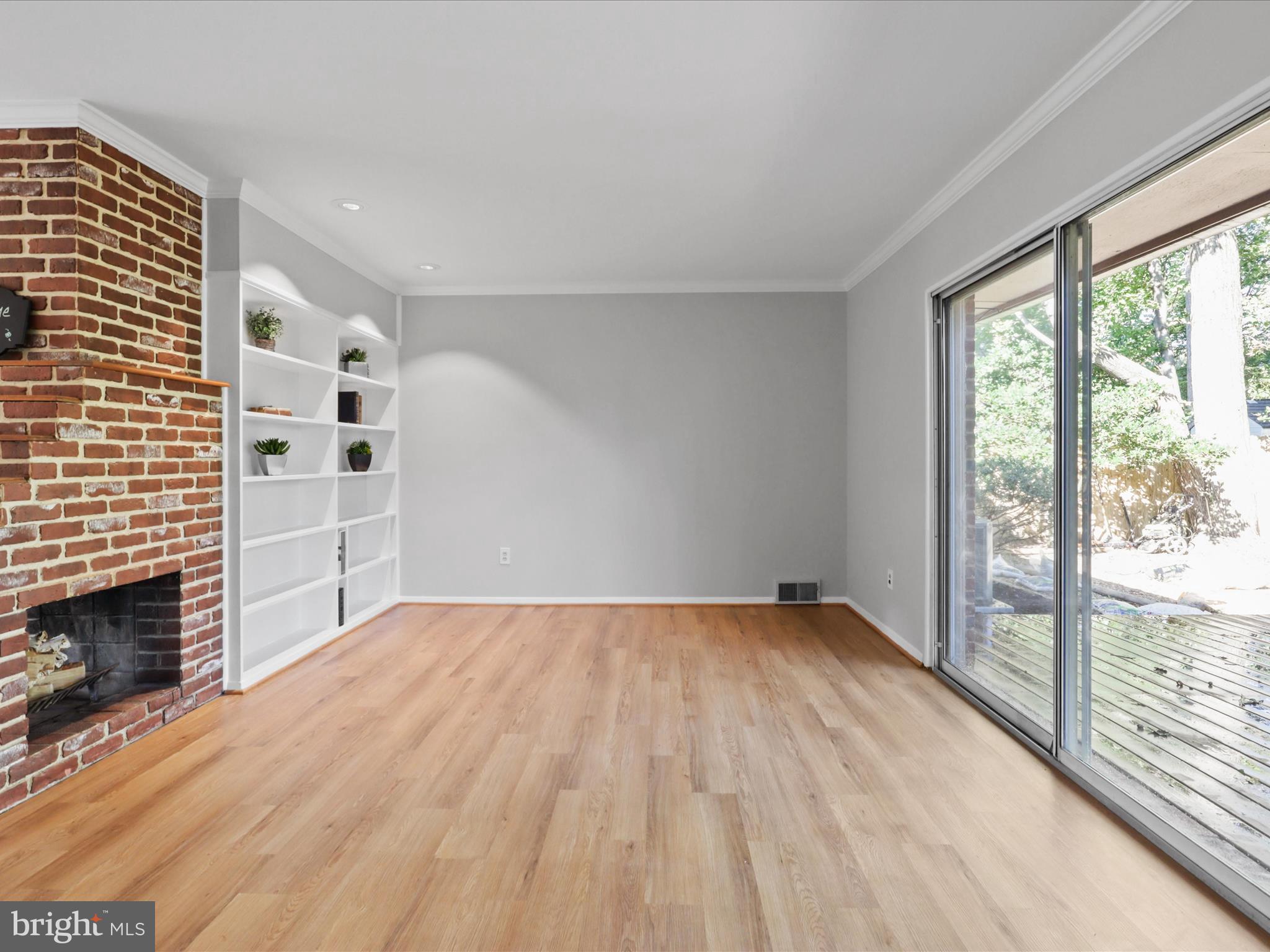 7410 Hogarth Street Springfield, VA 22151 - Photo 13 of 42 Gallery Image 13