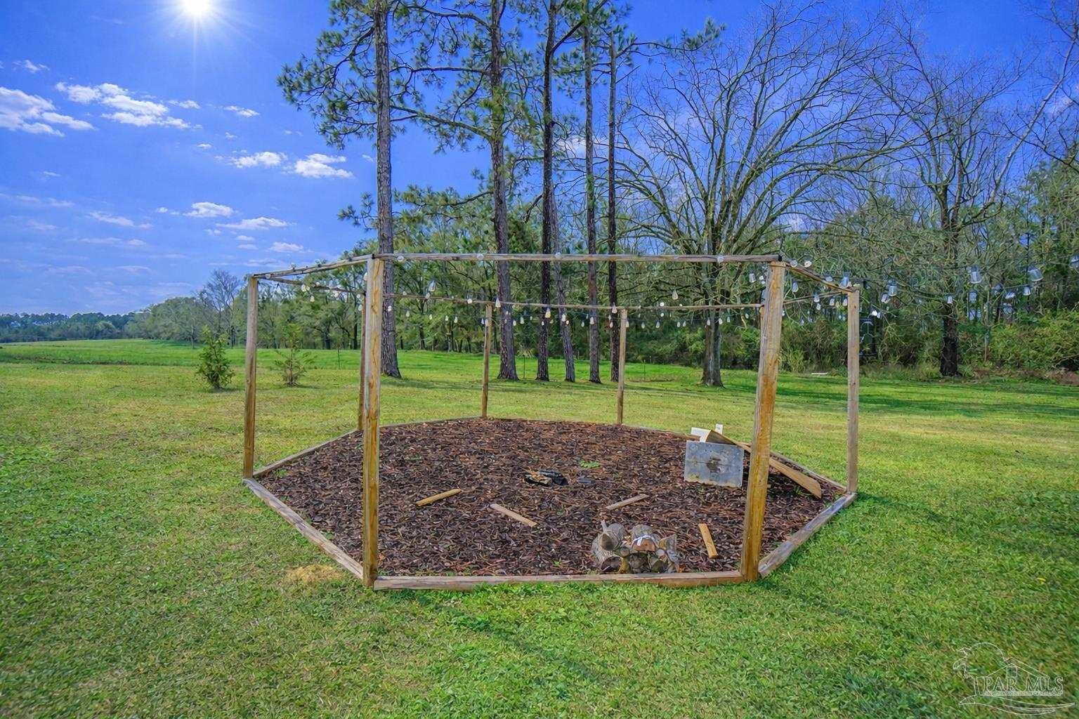 5731 Morgan Road Walnut Hill, FL 32568 - Photo 11 of 40