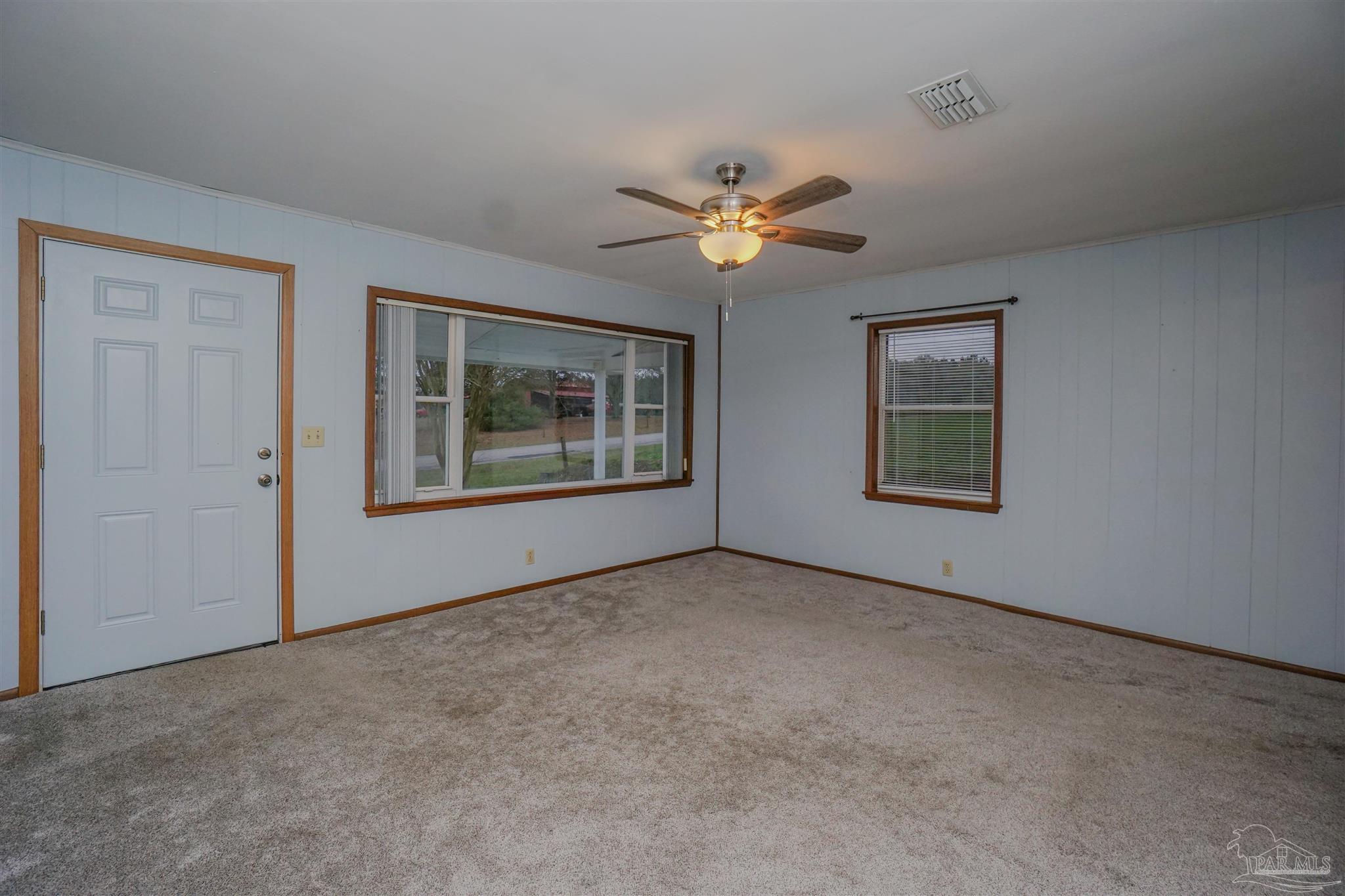 5731 Morgan Road Walnut Hill, FL 32568 - Photo 13 of 40