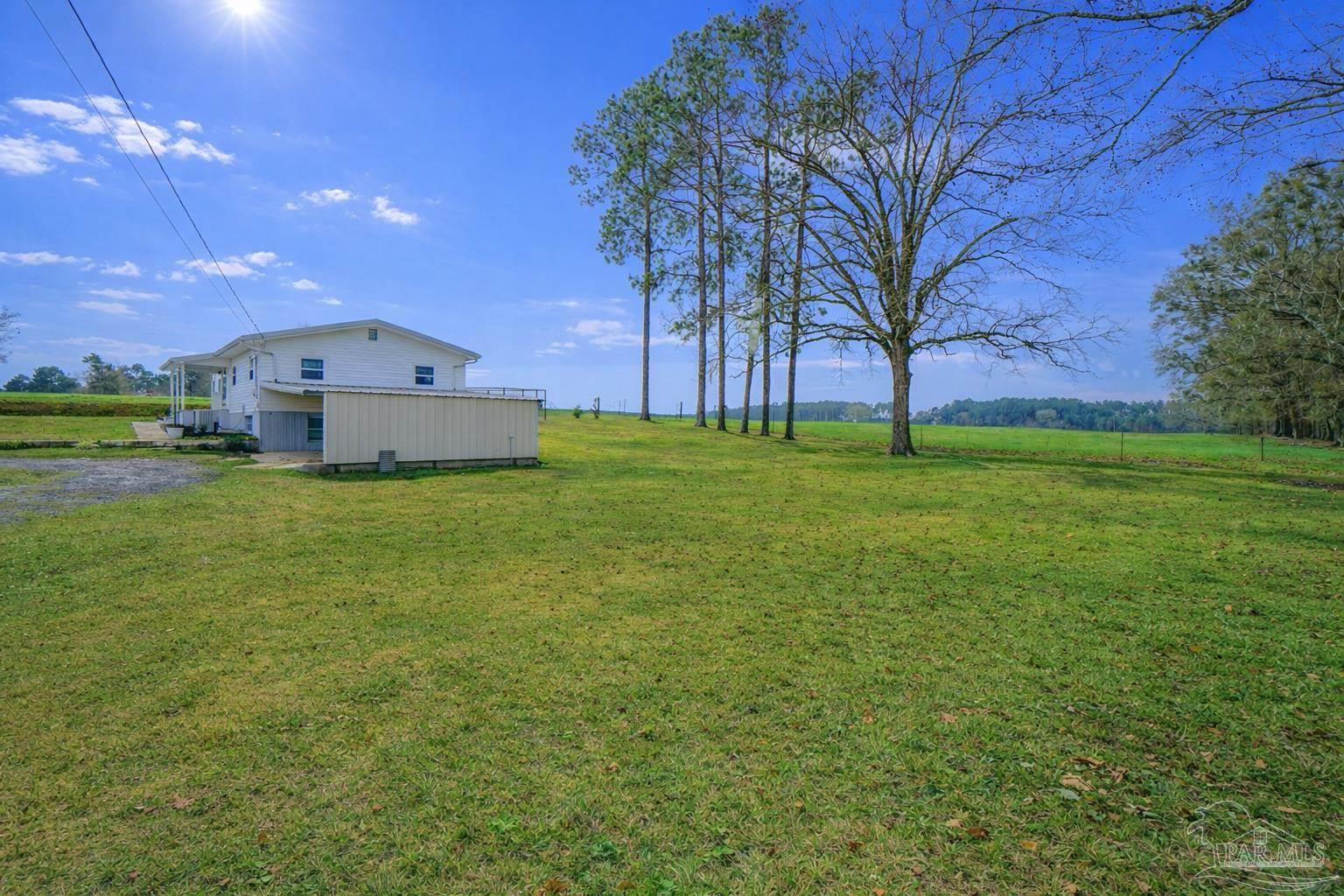 5731 Morgan Road Walnut Hill, FL 32568 - Photo 5 of 40