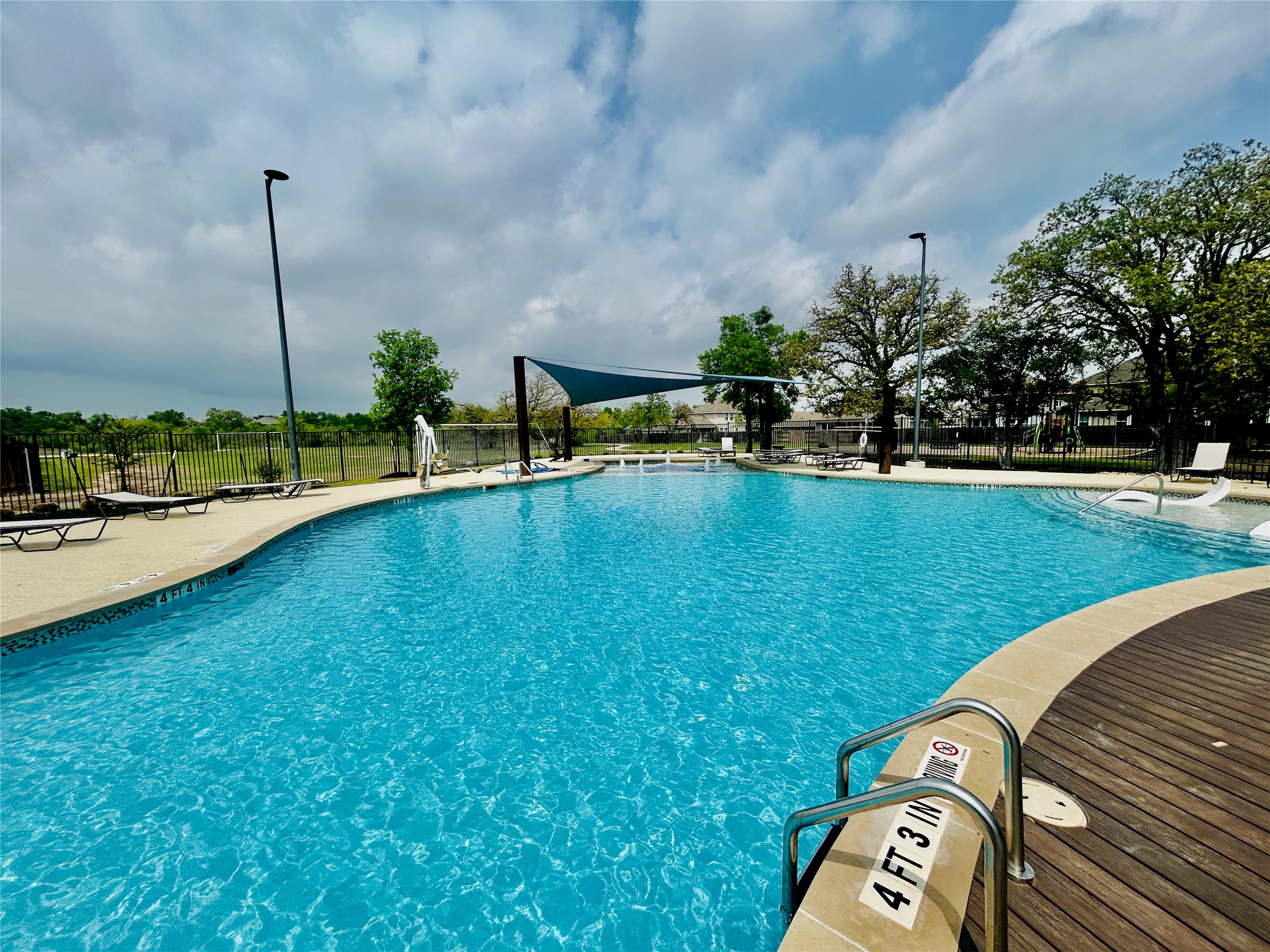 428 Gaida Loop Georgetown, TX 78628 - Photo 24 of 33