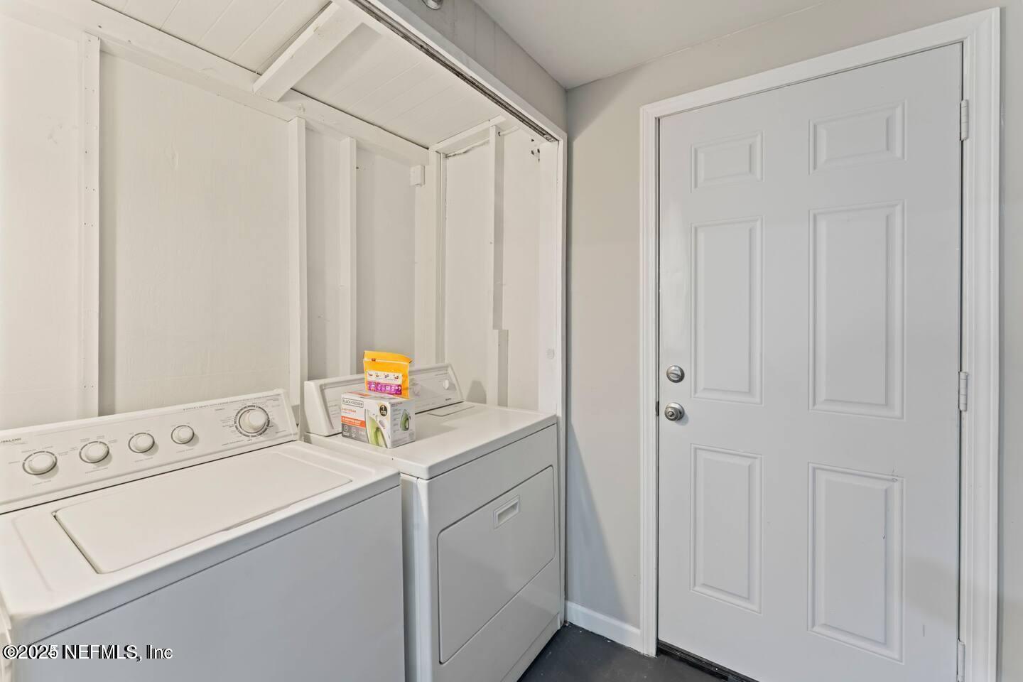 1247 Rensselaer Avenue Jacksonville, FL 32205 - Photo 15 of 24 a utility room with dryer washer and sink