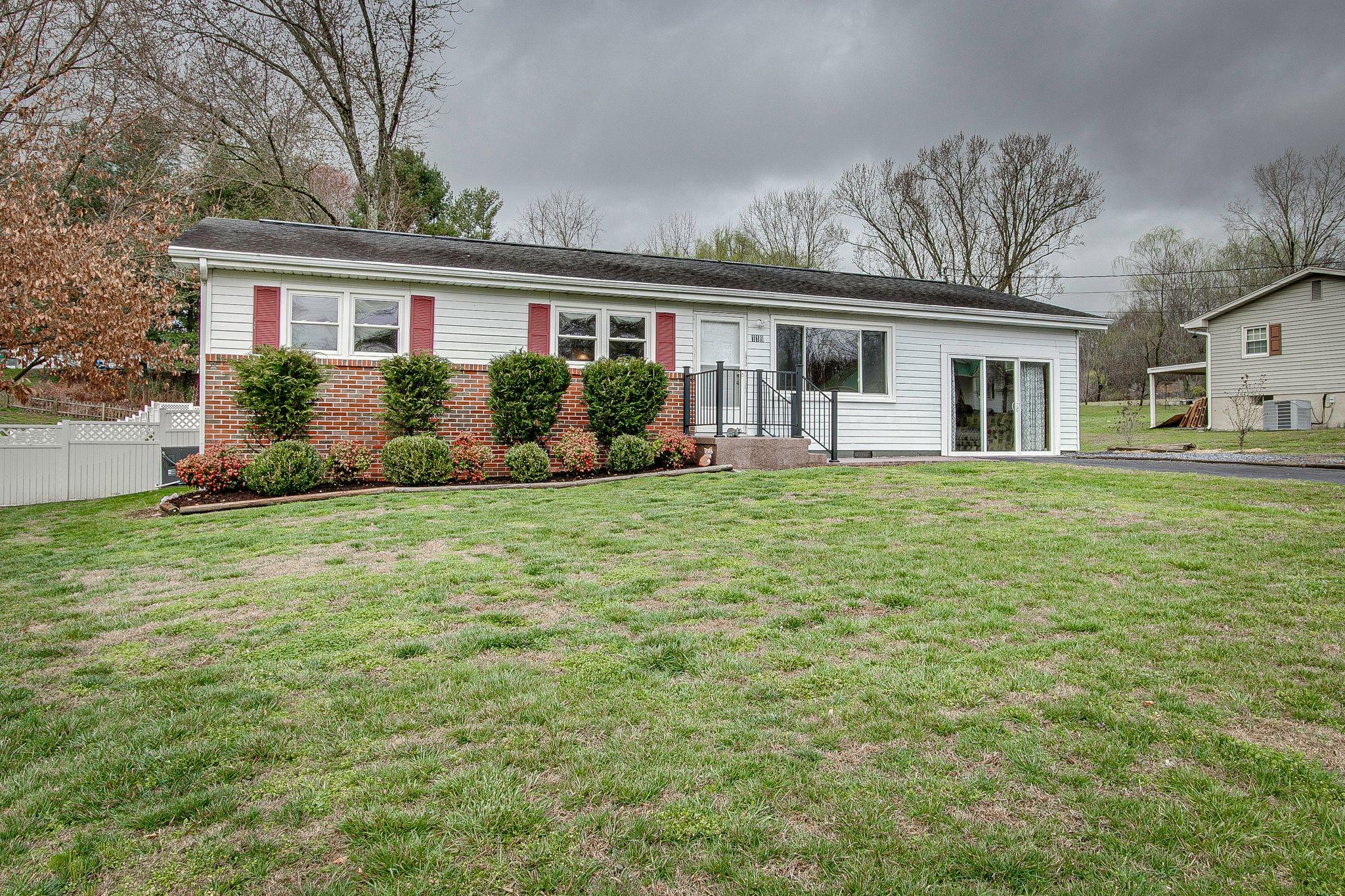 119 Barr Road Blountville, TN 37617 - Photo 3 of 34 Barr-3