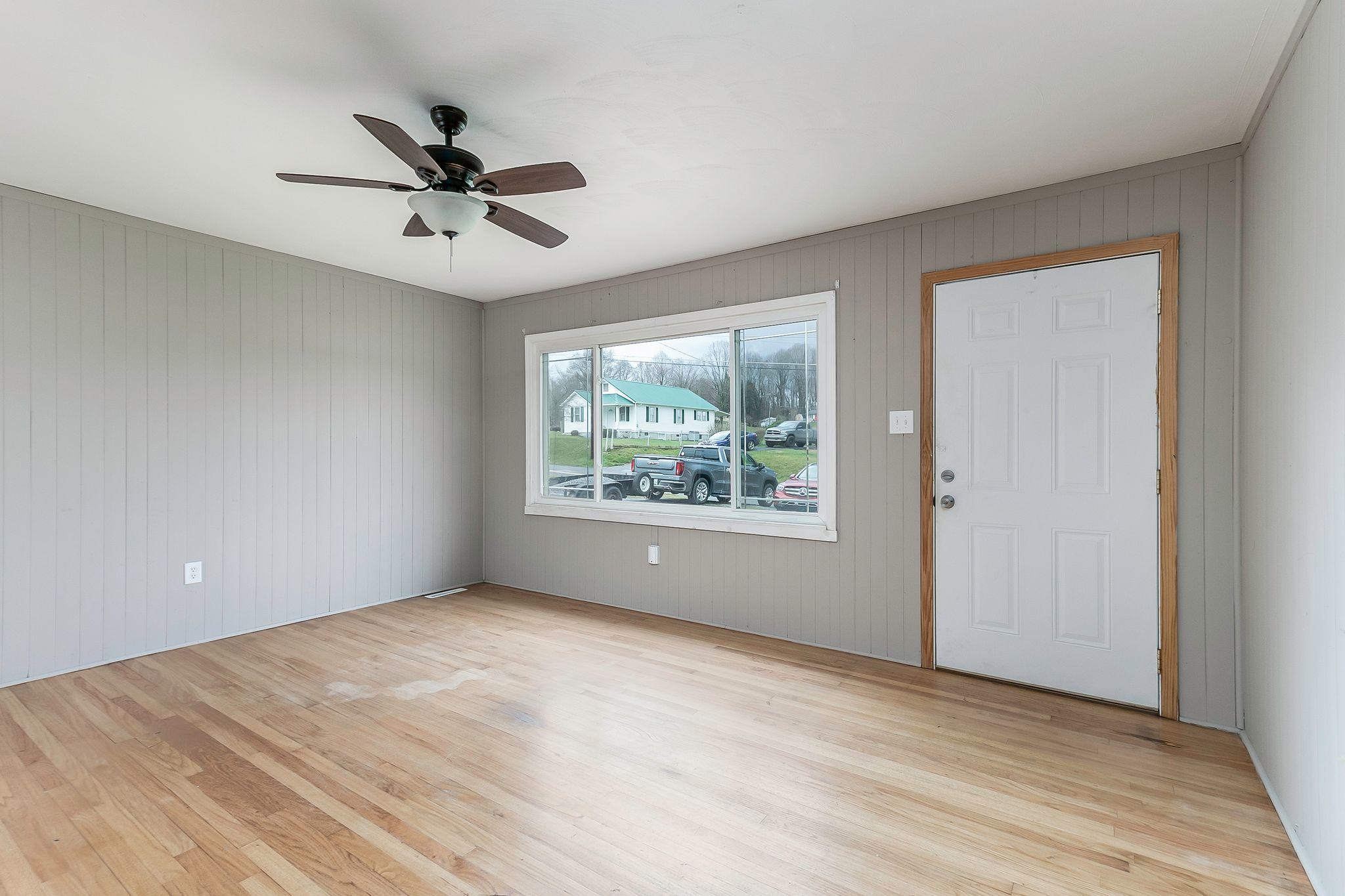 119 Barr Road Blountville, TN 37617 - Photo 7 of 34 Barr-7