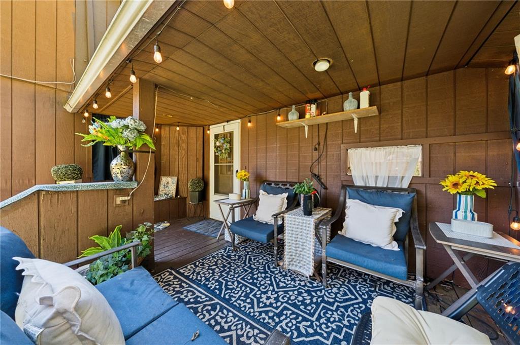 824 Magnus Lane Irwin, PA 15642 - Photo 28 of 40 a outdoor living space with furniture