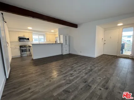 $2,695,000 | 35 23rd Avenue, Venice, CA 90291