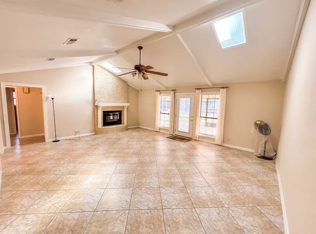 $2,500 | 105 Bluebird Circle, Highland Haven, TX 78654