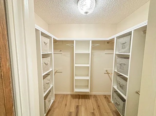 $2,500 | 105 Bluebird Circle, Highland Haven, TX 78654