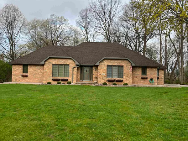$524,900 | 104 Wulgaert Way, Combined Locks, WI 54113