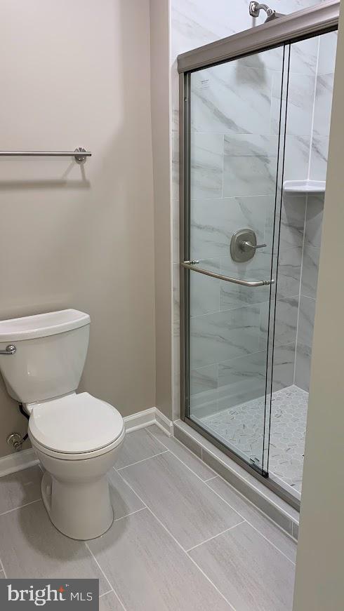 8070 Inverness Ridge Road Potomac, MD 20854 - Photo 17 of 28 Master Bathroom