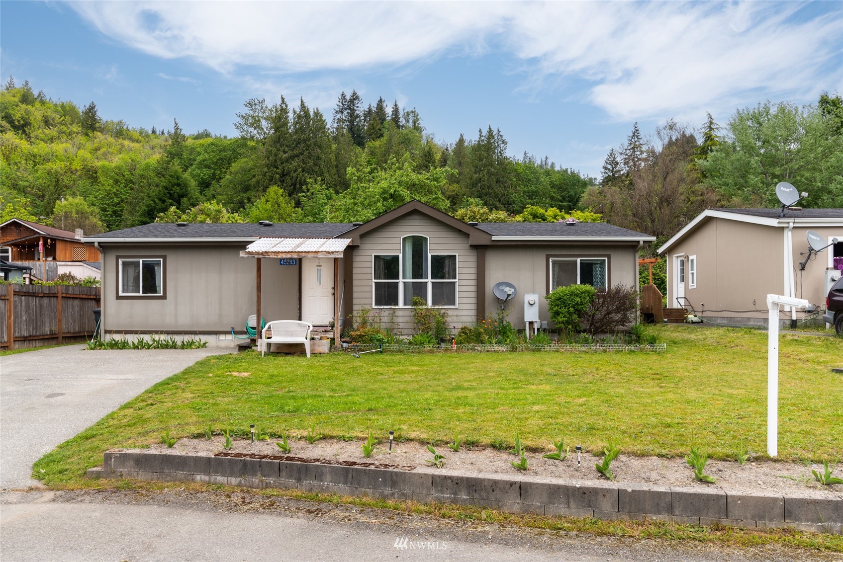 45283 Ridgeway Court Concrete, WA 98237 - Photo 1 of 17 Gallery Image 1