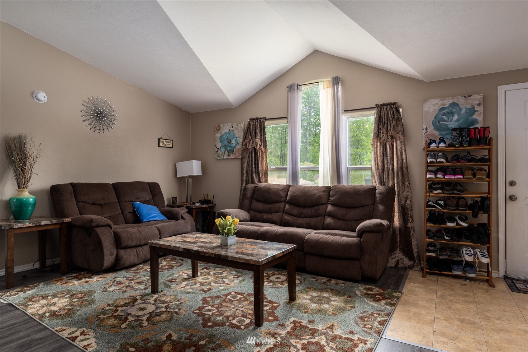 45283 Ridgeway Court Concrete, WA 98237 - Photo 4 of 17 Gallery Image 4
