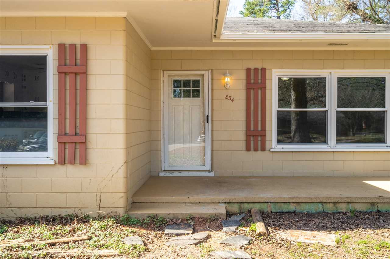 834 Athens Drive Raleigh, NC 27606 - Photo 4 of 28 Photo 4