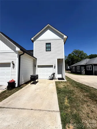 $339,900 | 229 West G Street, Kannapolis, NC 28081