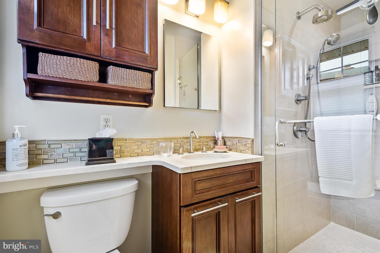 406 Neale Court Silver Spring, MD 20901 - Photo 12 of 26 Master Bath