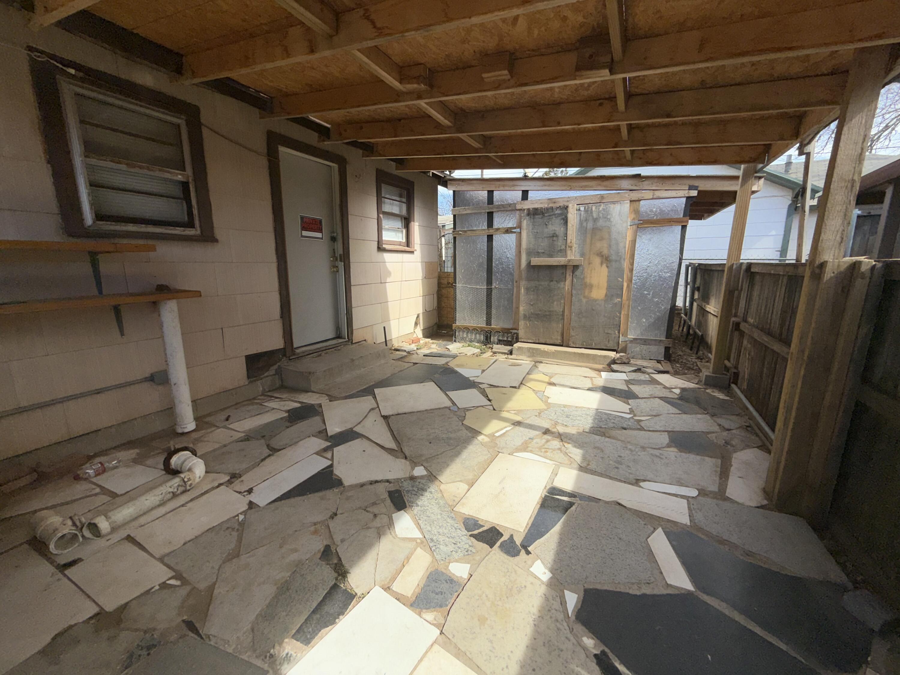 2320 21st Street Lubbock, TX 79411 - Photo 7 of 29 a view of backyard with tub