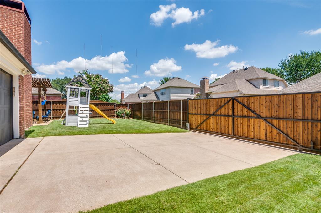 208 Touchdown Drive Irving, TX 75063 - Photo 25 of 31