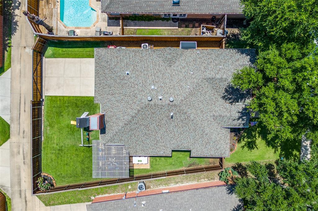 208 Touchdown Drive Irving, TX 75063 - Photo 28 of 31