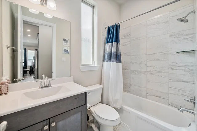 $395,000 | 4510 Peloton Road, Rosharon, TX 77583