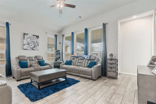 $395,000 | 4510 Peloton Road, Rosharon, TX 77583