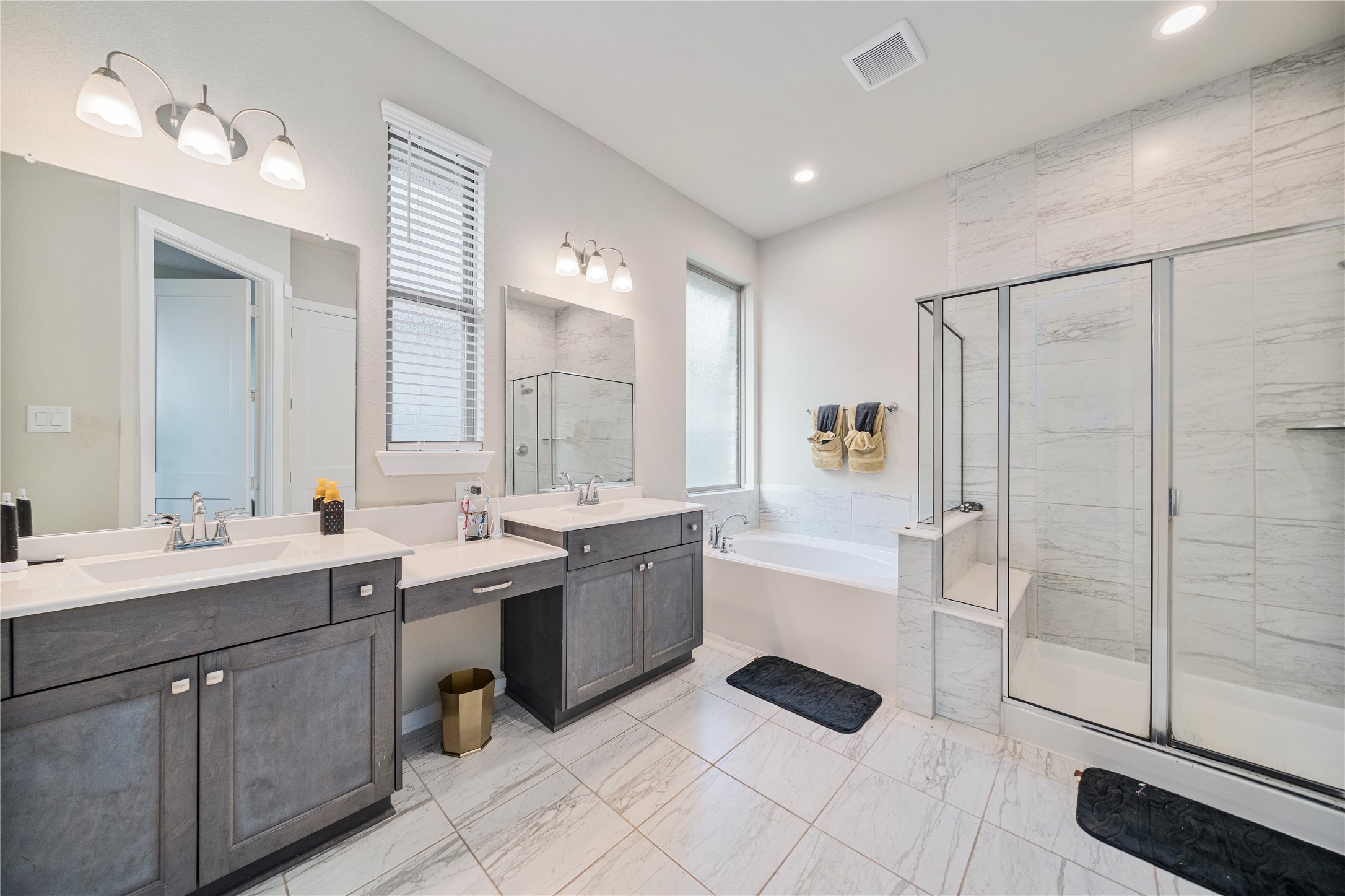 4510 Peloton Road Rosharon, TX 77583 - Photo 22 of 45