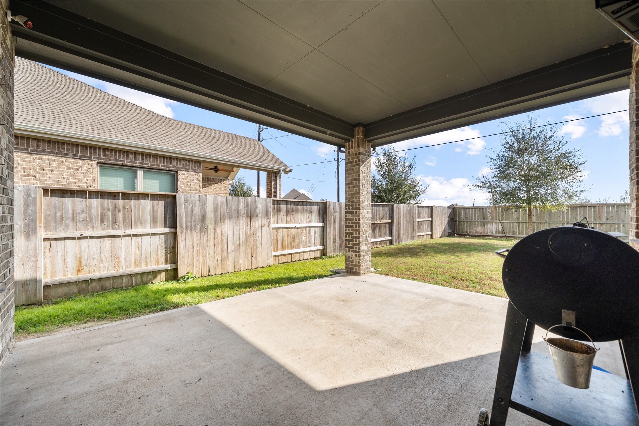 4510 Peloton Road Rosharon, TX 77583 - Photo 34 of 45