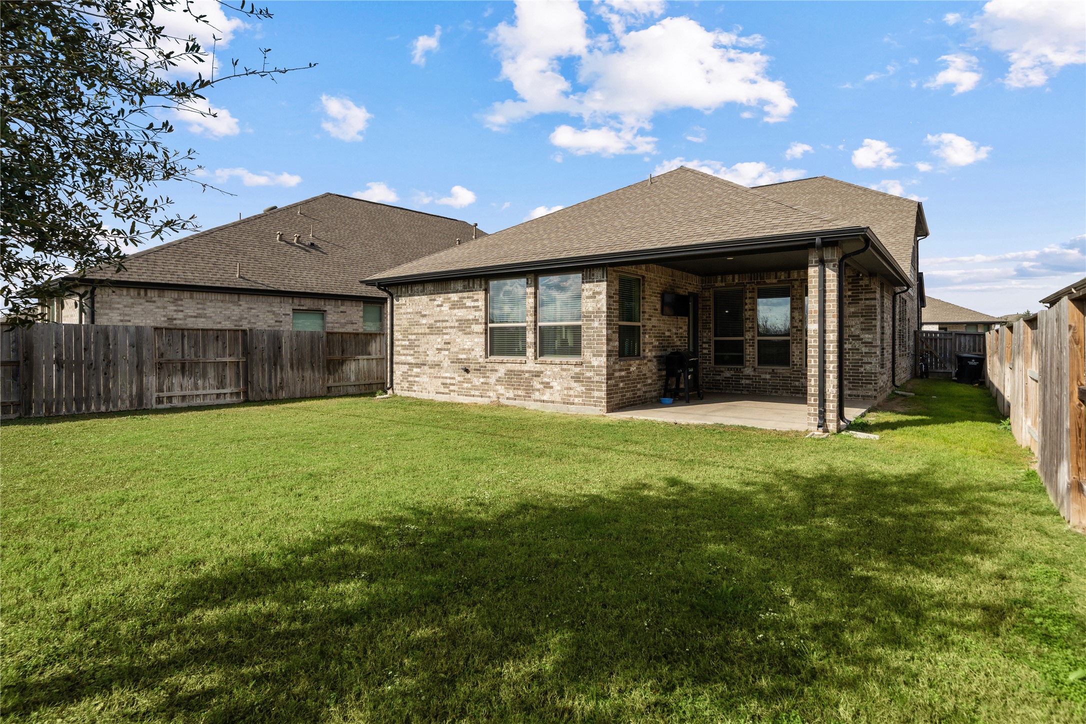 4510 Peloton Road Rosharon, TX 77583 - Photo 35 of 45