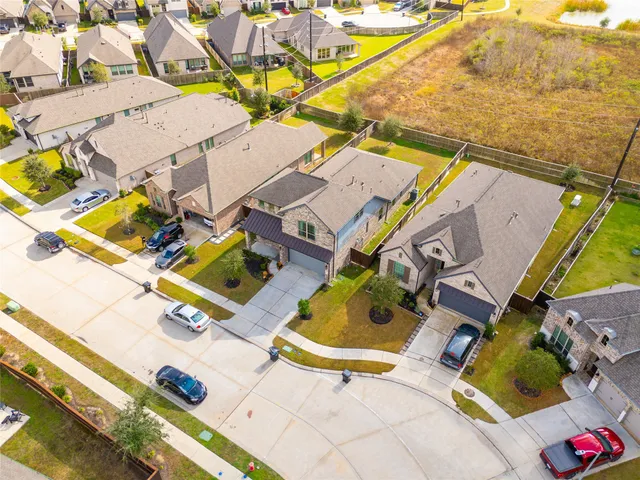 $395,000 | 4510 Peloton Road, Rosharon, TX 77583