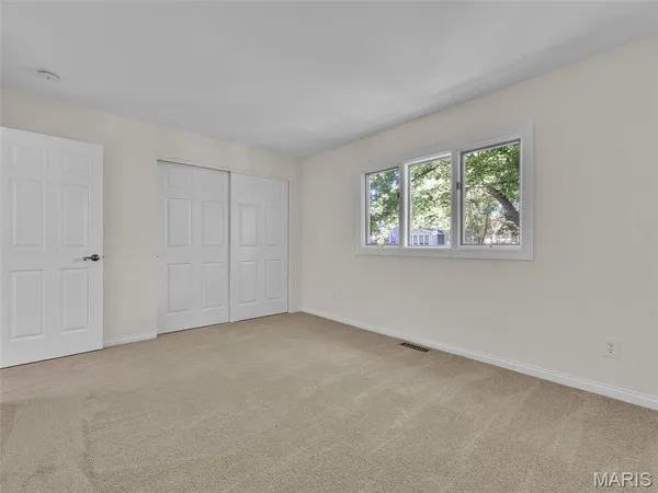 $350,000 | 821 Laurel Lane, St. Charles, MO 63301