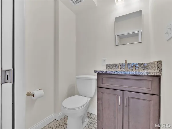 $350,000 | 821 Laurel Lane, St. Charles, MO 63301