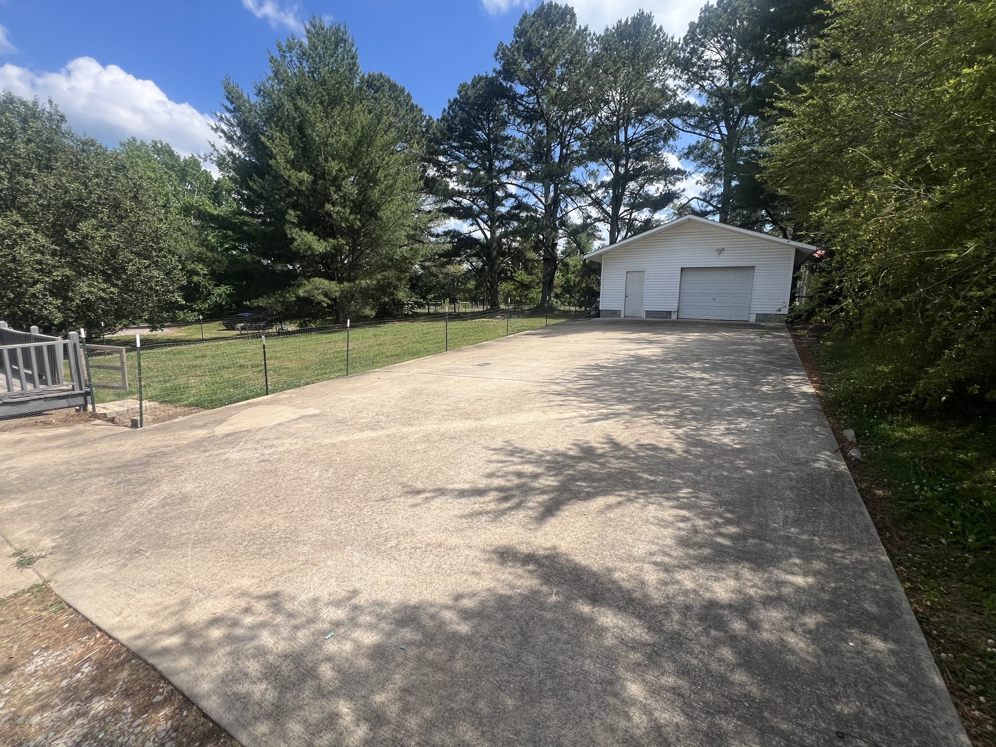 149 Hawthorne Street Pulaski, TN 38478 - Photo 3 of 33 a view of backyard with green space