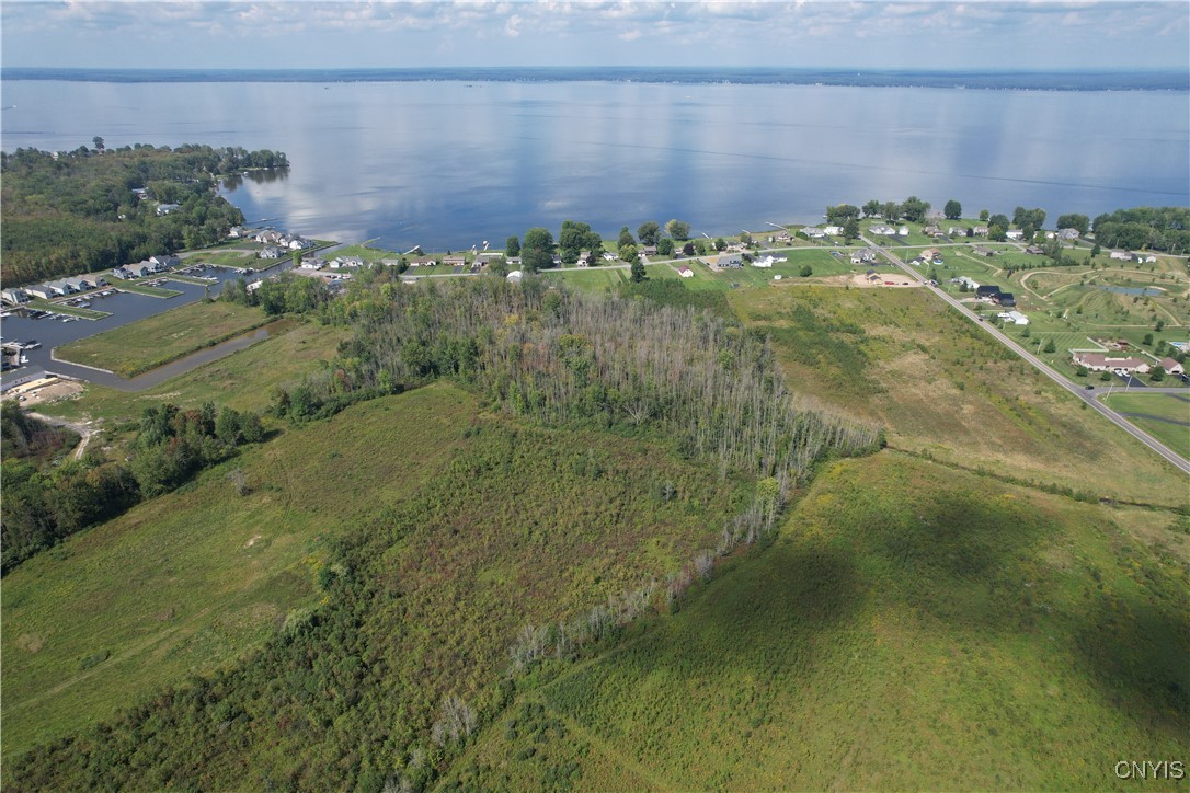 1 Hitchcock Point Road Bridgeport, NY 13030 - Photo 2 of 15