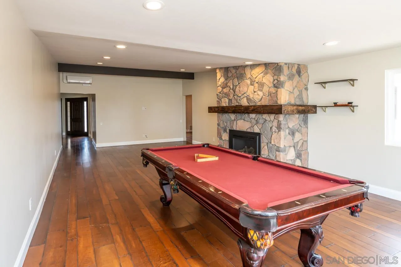 6271 Soledad Mountain Road La Jolla, CA 92037 - Photo 7 of 25