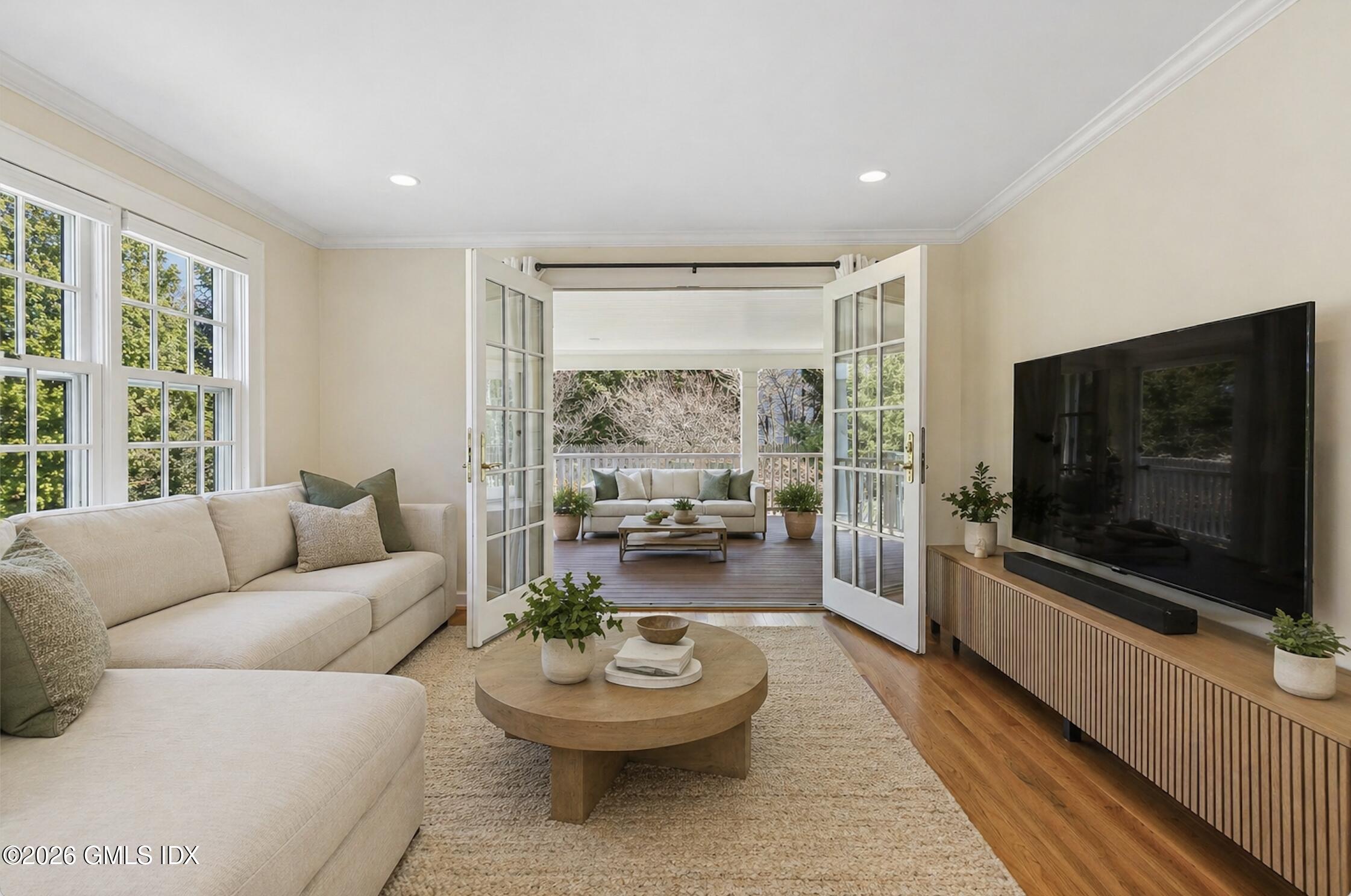 93 Summit Road Riverside, CT 06878 - Photo 11 of 30 Family Room
