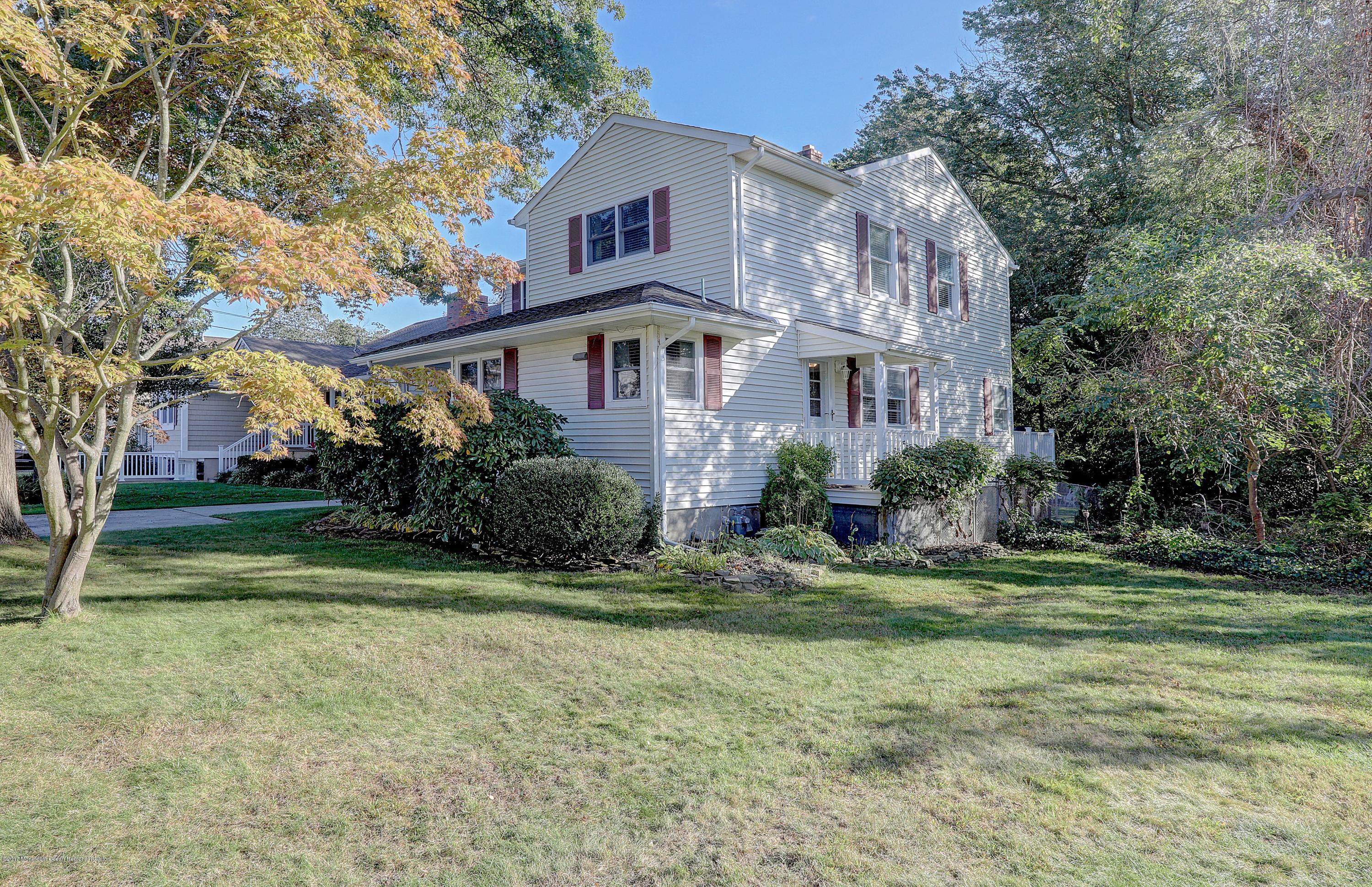 91 Manito Road Manasquan, NJ 08736 - Photo 4 of 27 004_Front