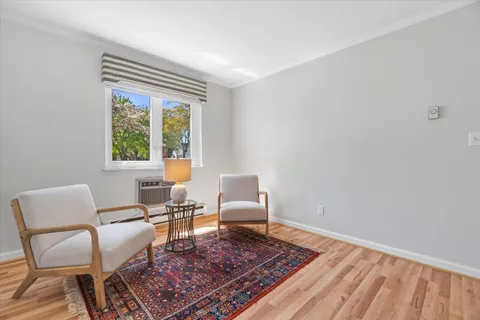 $235,000 | 303 East Henry Clay Street, Unit 104, Whitefish Bay, WI 53217