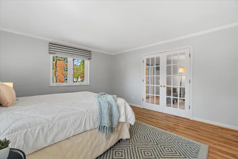 $235,000 | 303 East Henry Clay Street, Unit 104, Whitefish Bay, WI 53217
