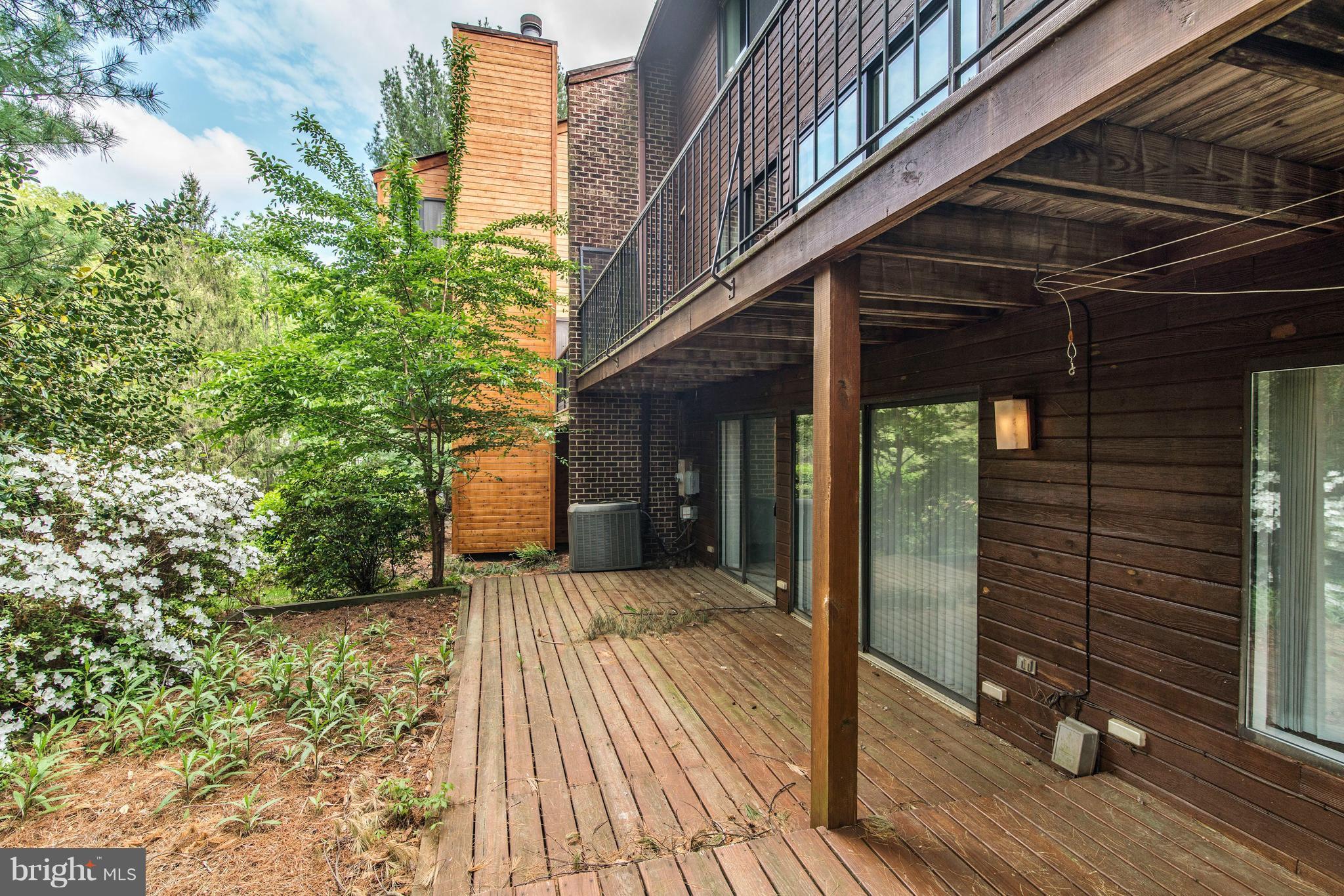 2171 Cabots Point Lane Reston, VA 20191 - Photo 30 of 30 Exterior (Rear)