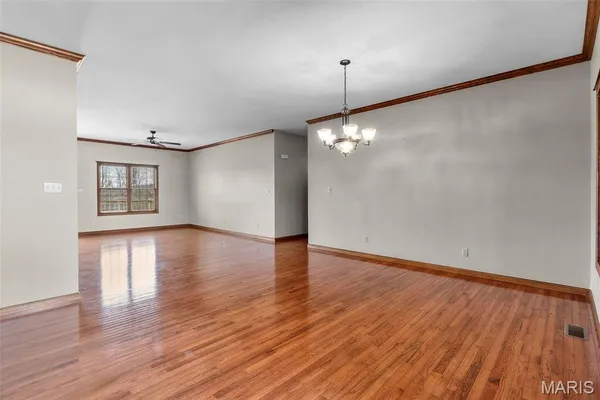 $500,000 | 243 Eagle Ridge Lane, Jackson, MO 63755