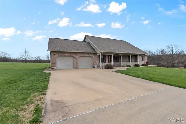 $500,000 | 243 Eagle Ridge Lane, Jackson, MO 63755