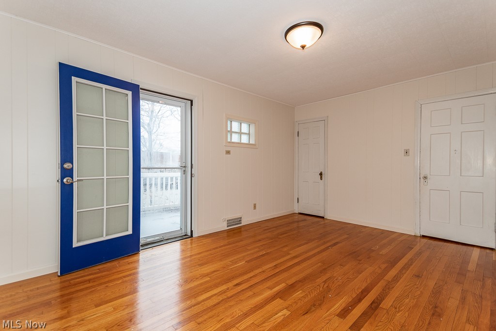 2587 Saybrook Road Cleveland, OH 44118 - Photo 23 of 35 Gallery Image 23