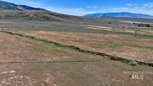 $95,000 | Lot #18 South 100 East, Oakley, ID 83346