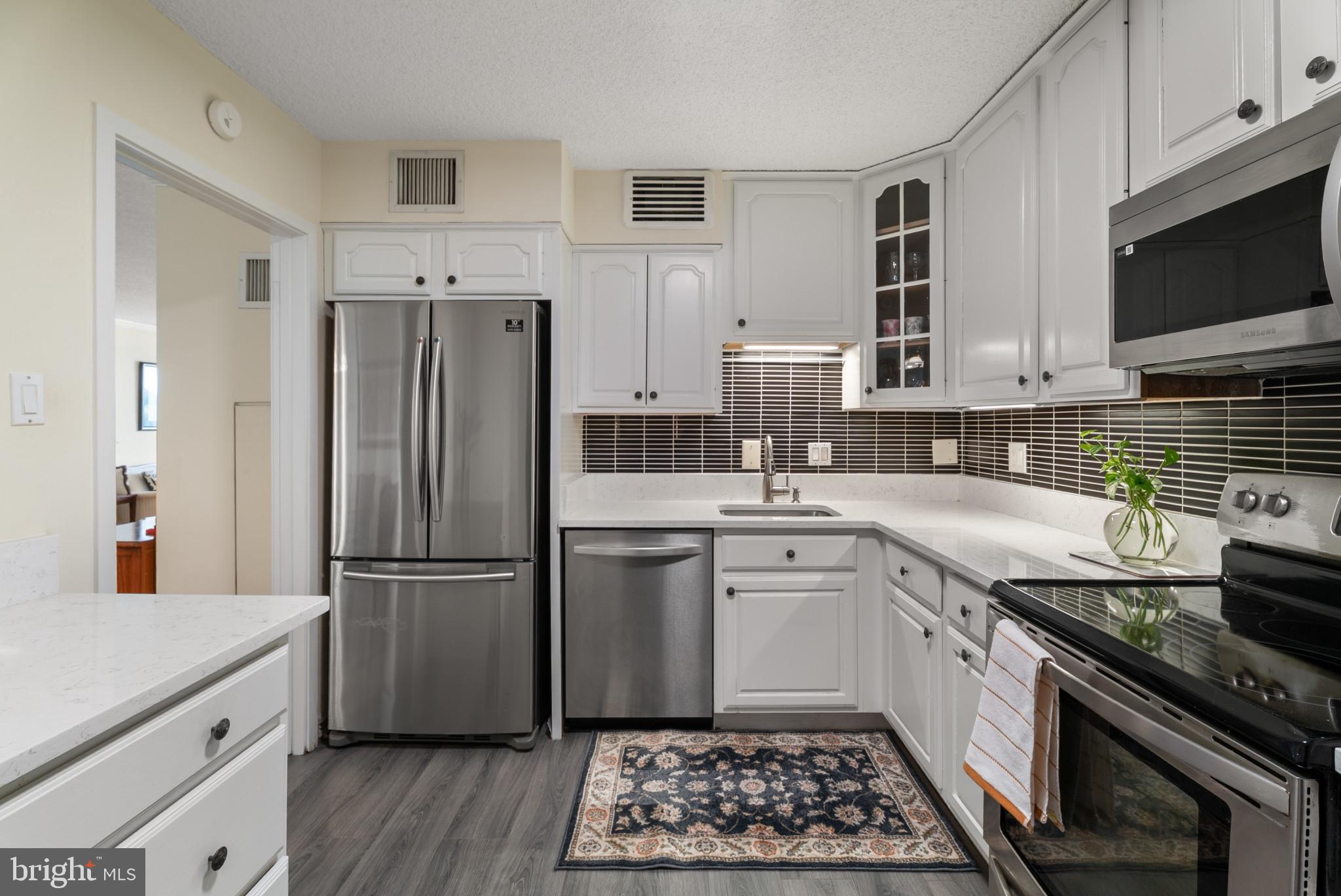1800 Old Meadow Road, Unit 903 McLean, VA 22102 - Photo 14 of 27