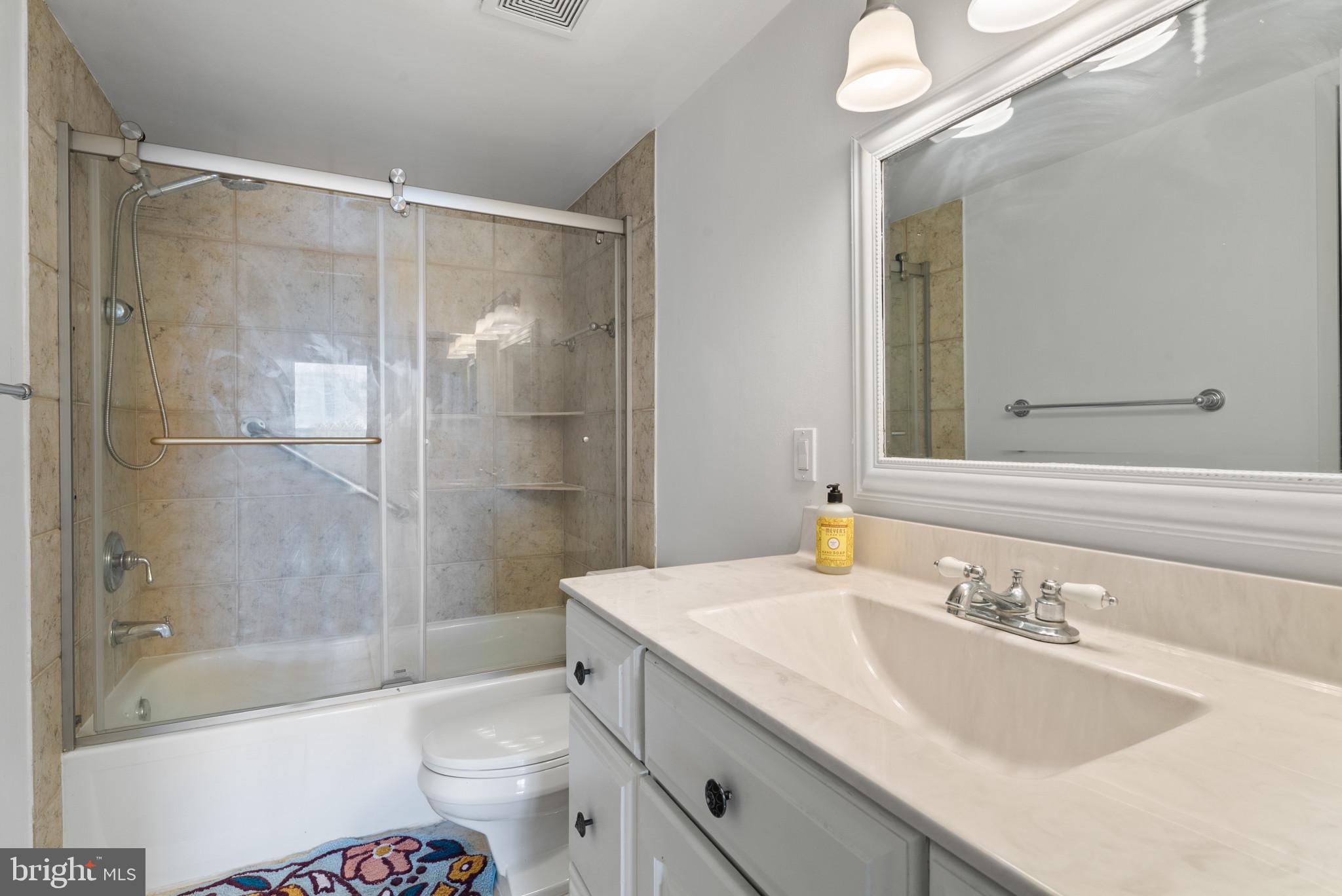 1800 Old Meadow Road, Unit 903 McLean, VA 22102 - Photo 20 of 27